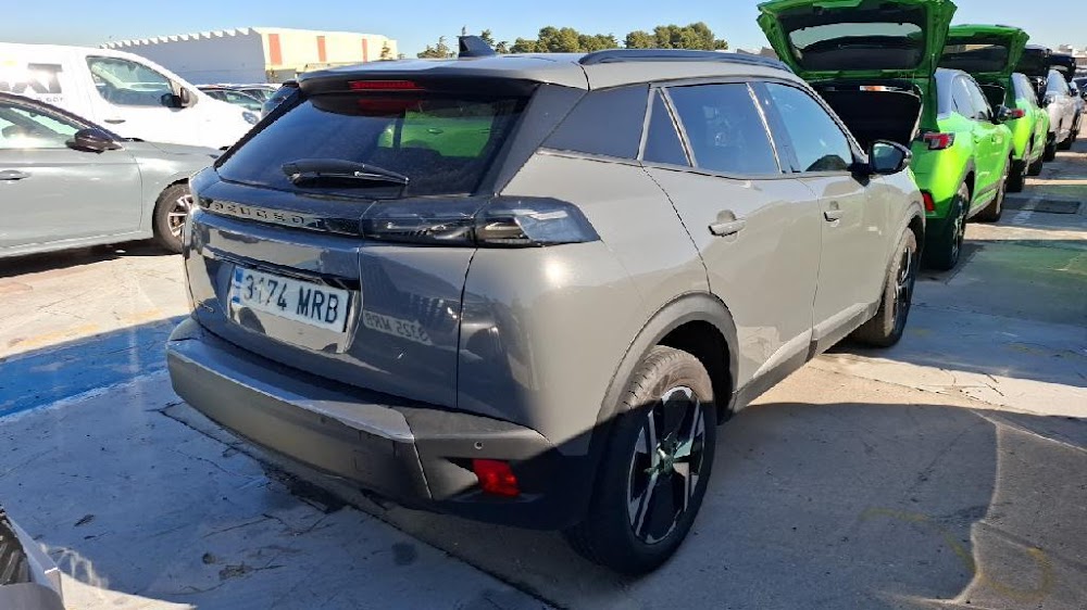 Foto Peugeot 2008 4