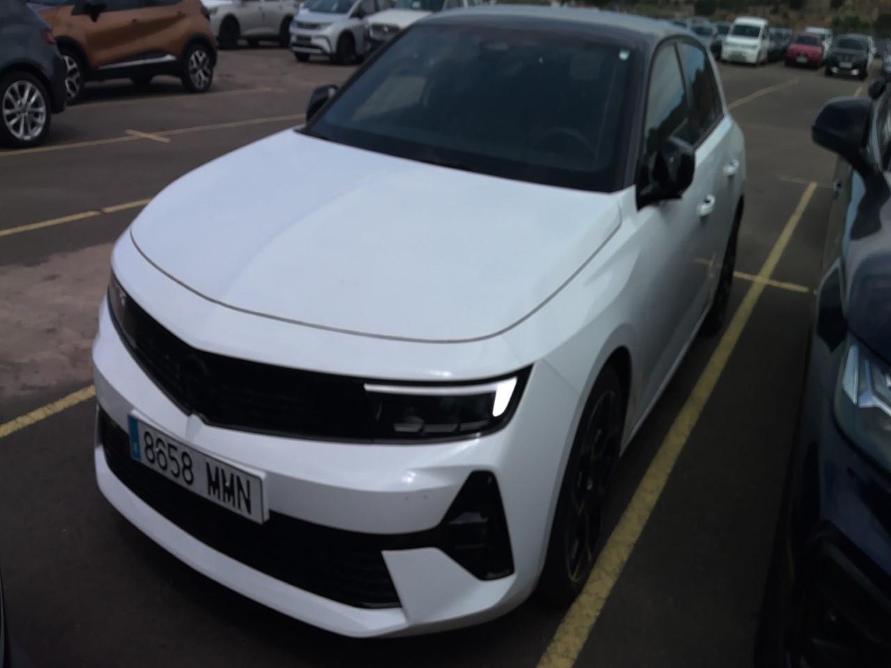 Foto Opel Astra PHEV 2