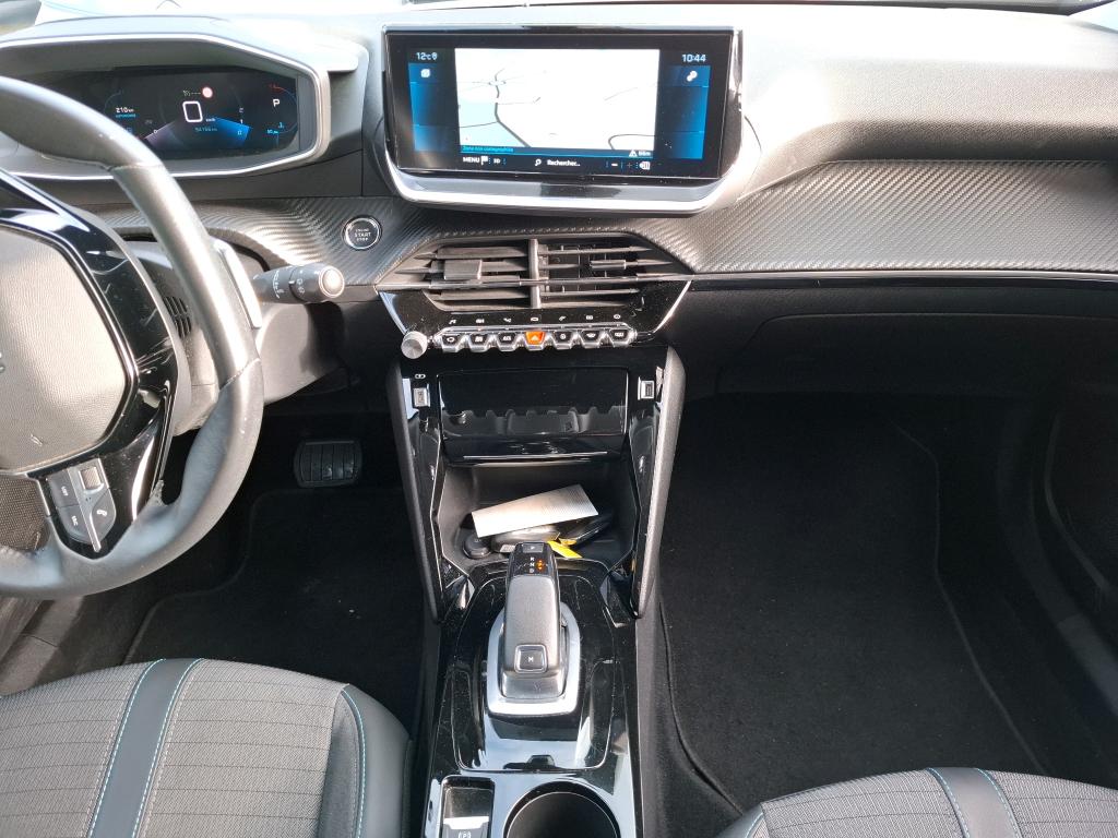 Peugeot 2008 BlueHDi 130 S&S EAT8 Allure Business 2021