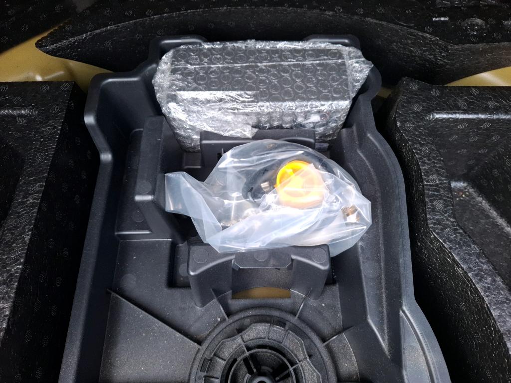 Peugeot 208 BlueHDi 100 S&S BVM6 Allure Business 2021