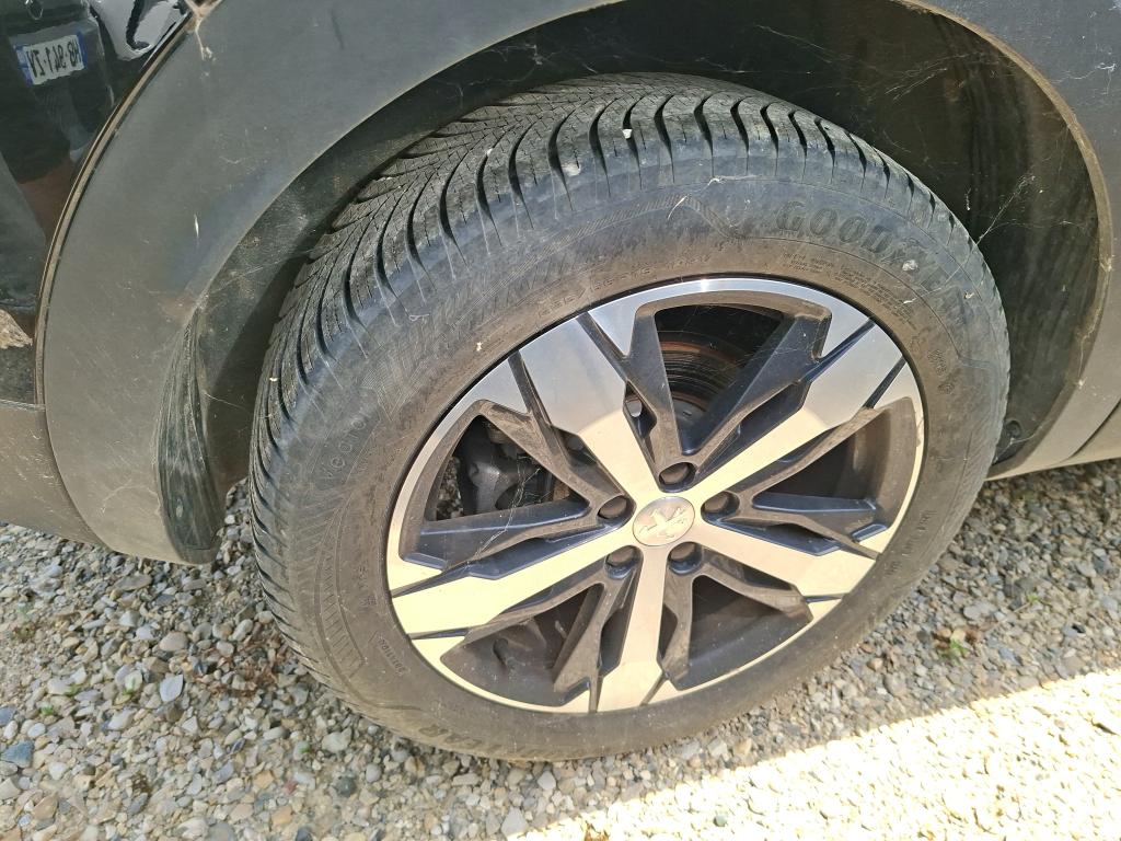 Peugeot 3008 BlueHDi 130ch S&S EAT8 Allure Pack 2024