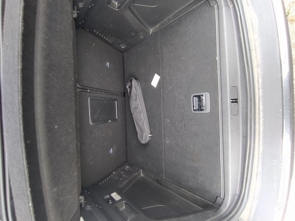 Foto Peugeot 3008 Hybrid 9