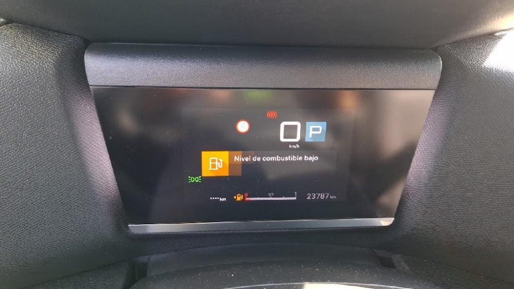 Foto Citroën C4 X 3