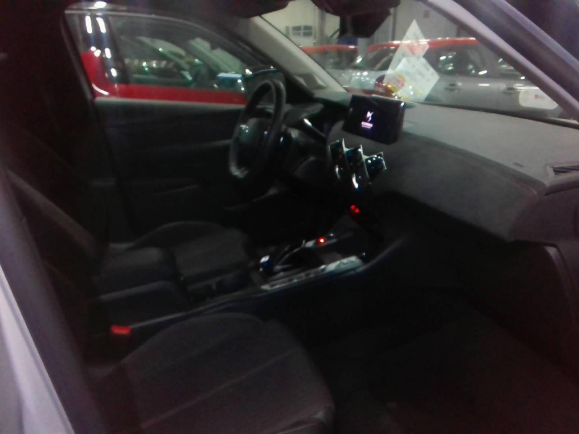 DS DS 3 PureTech 130 EAT8 Performance Line 2024