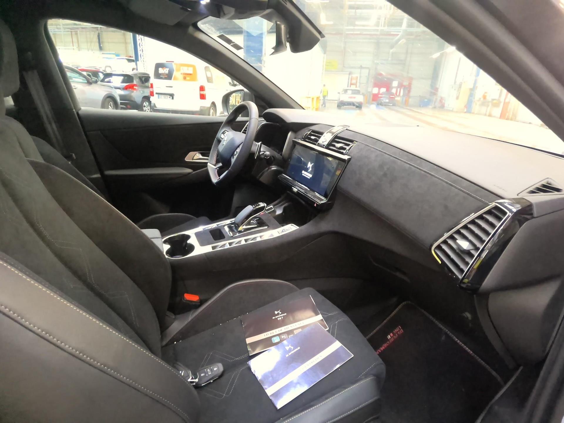 DS DS 7 Hybride Rechargeable E-Tense 300 EAT8 4x4 Performance Line 2023