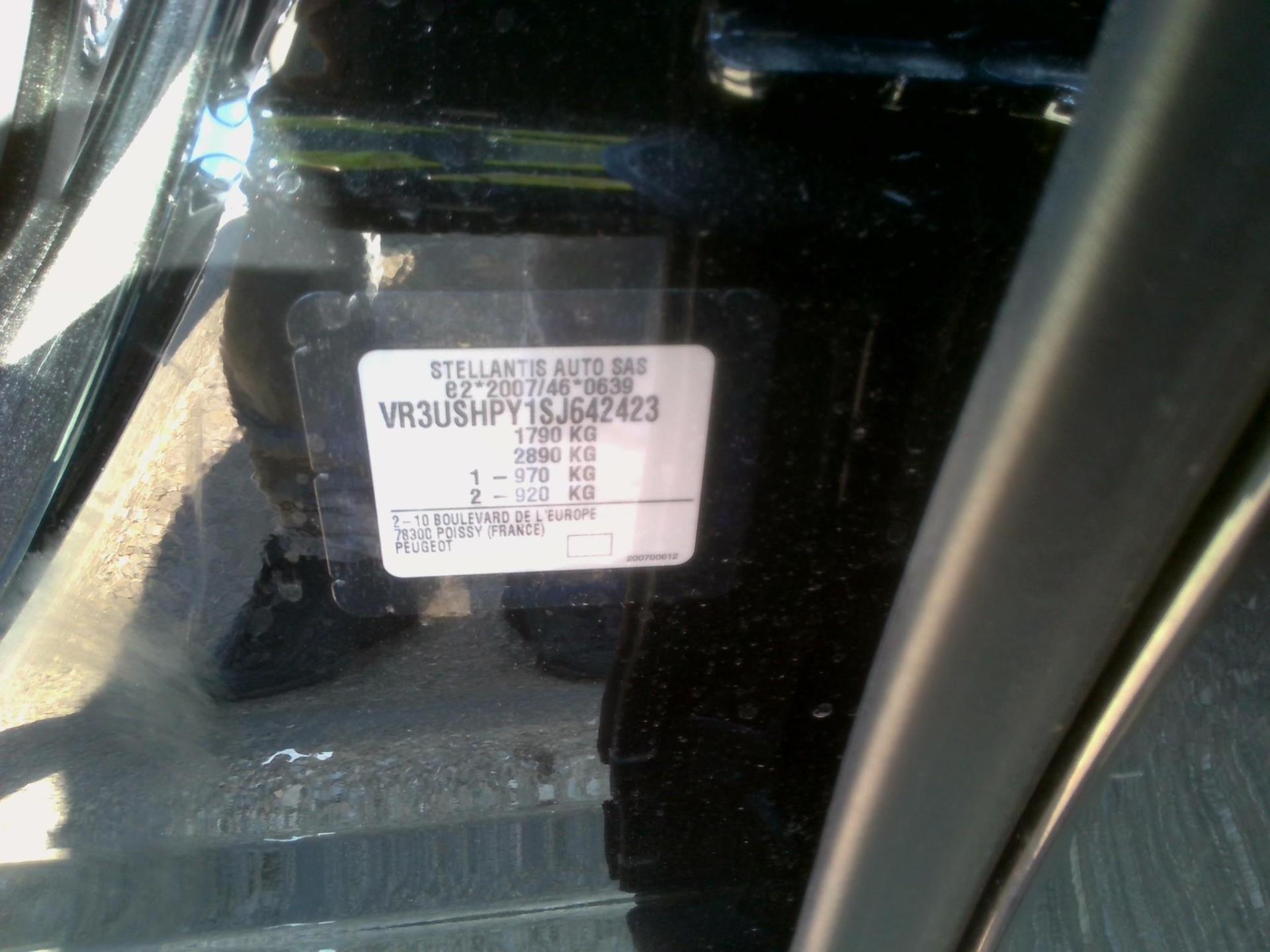 Peugeot 2008 Hybrid 145 ch e-DCS6 Style 2025