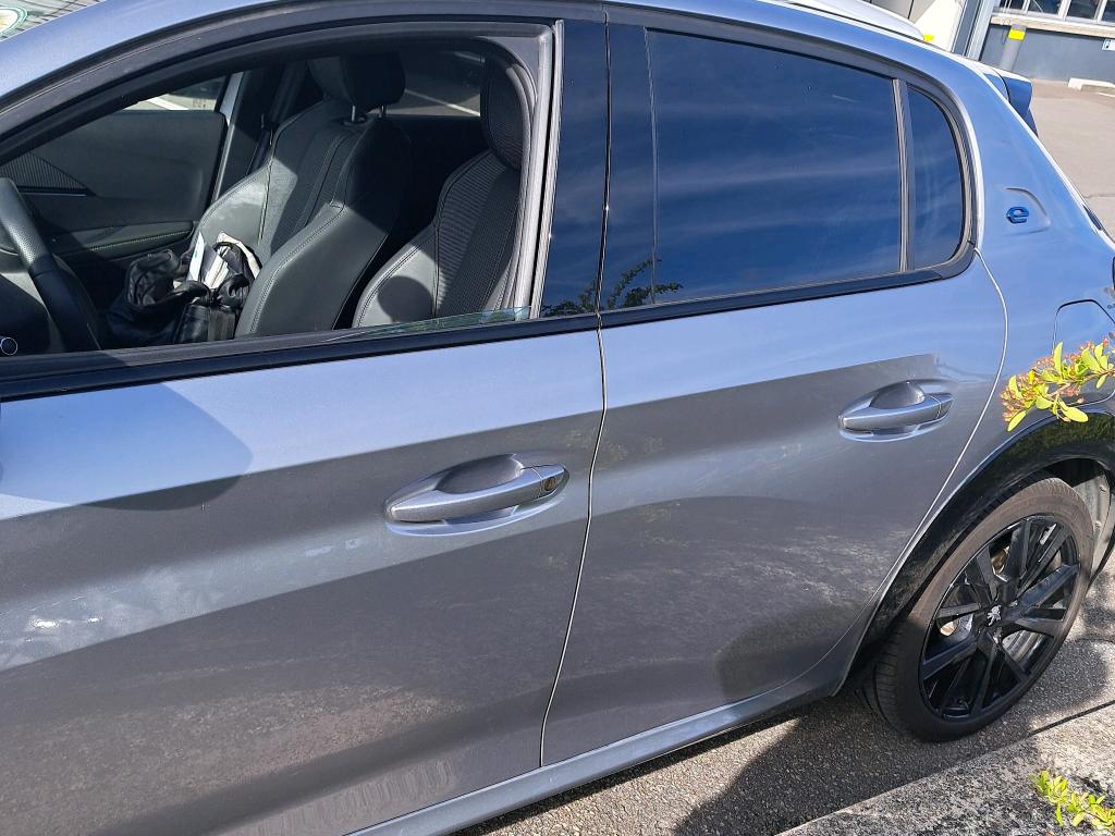 Peugeot 208 Electrique 50 kWh 136ch GT 2023