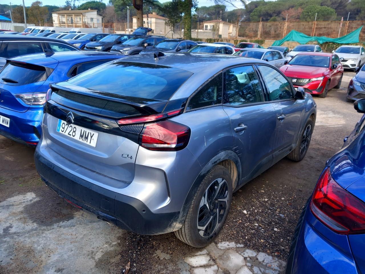 Foto Citroën C4 X 10
