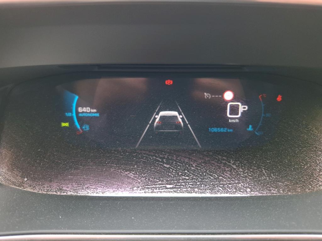 Peugeot 2008 BlueHDi 130 S&S EAT8 Allure Pack 2022