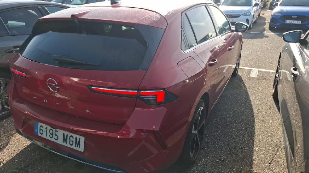 Foto Opel Astra 9