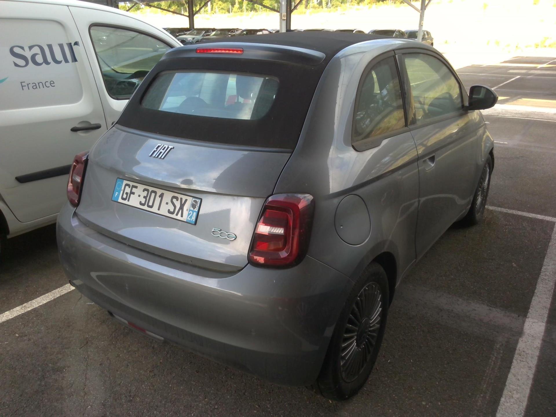 FIAT 500E 