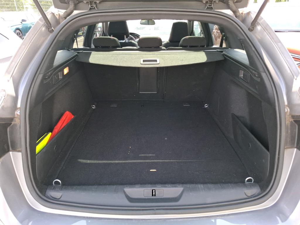 Peugeot 308 SW BlueHDi 130ch S&S EAT8 GT Line 2020
