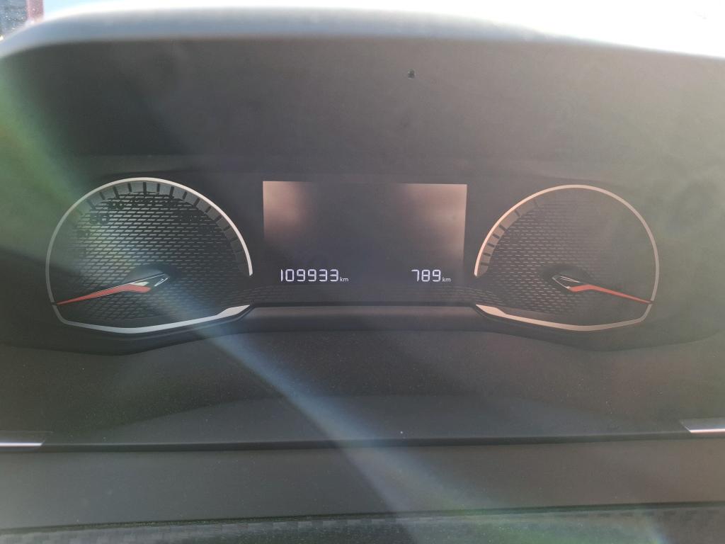 Peugeot 208 BlueHDi 100 S&S BVM6 Active 2021
