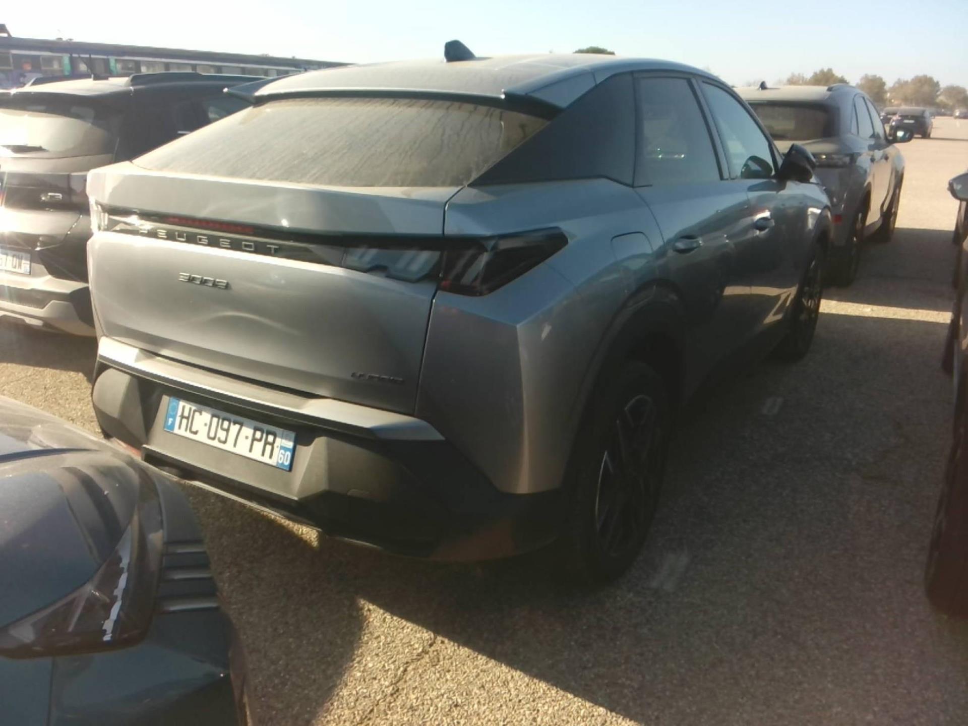Peugeot 3008 Hybrid 145 e-DCS6 Allure 2025