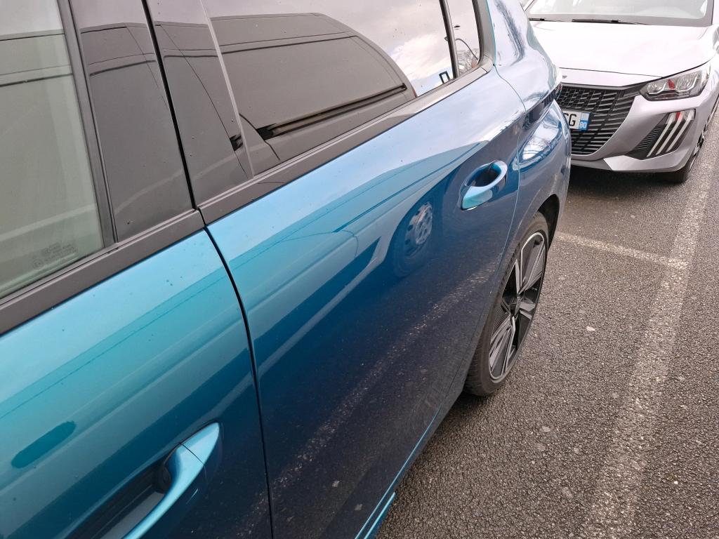Peugeot 308 Hybrid 136 e-DCS6 GT 2024