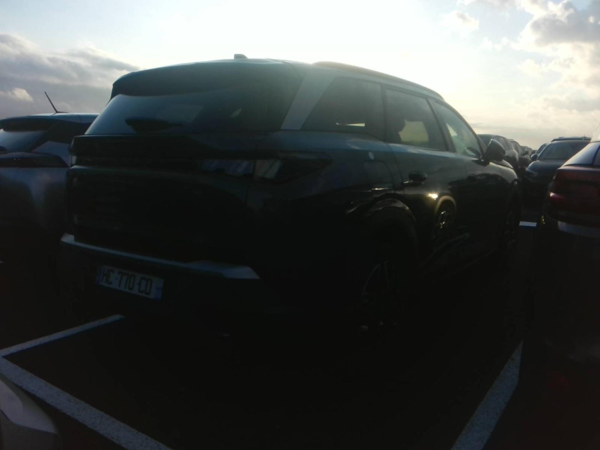 Peugeot 5008 Hybrid 136 e-DCS6 Allure 2025