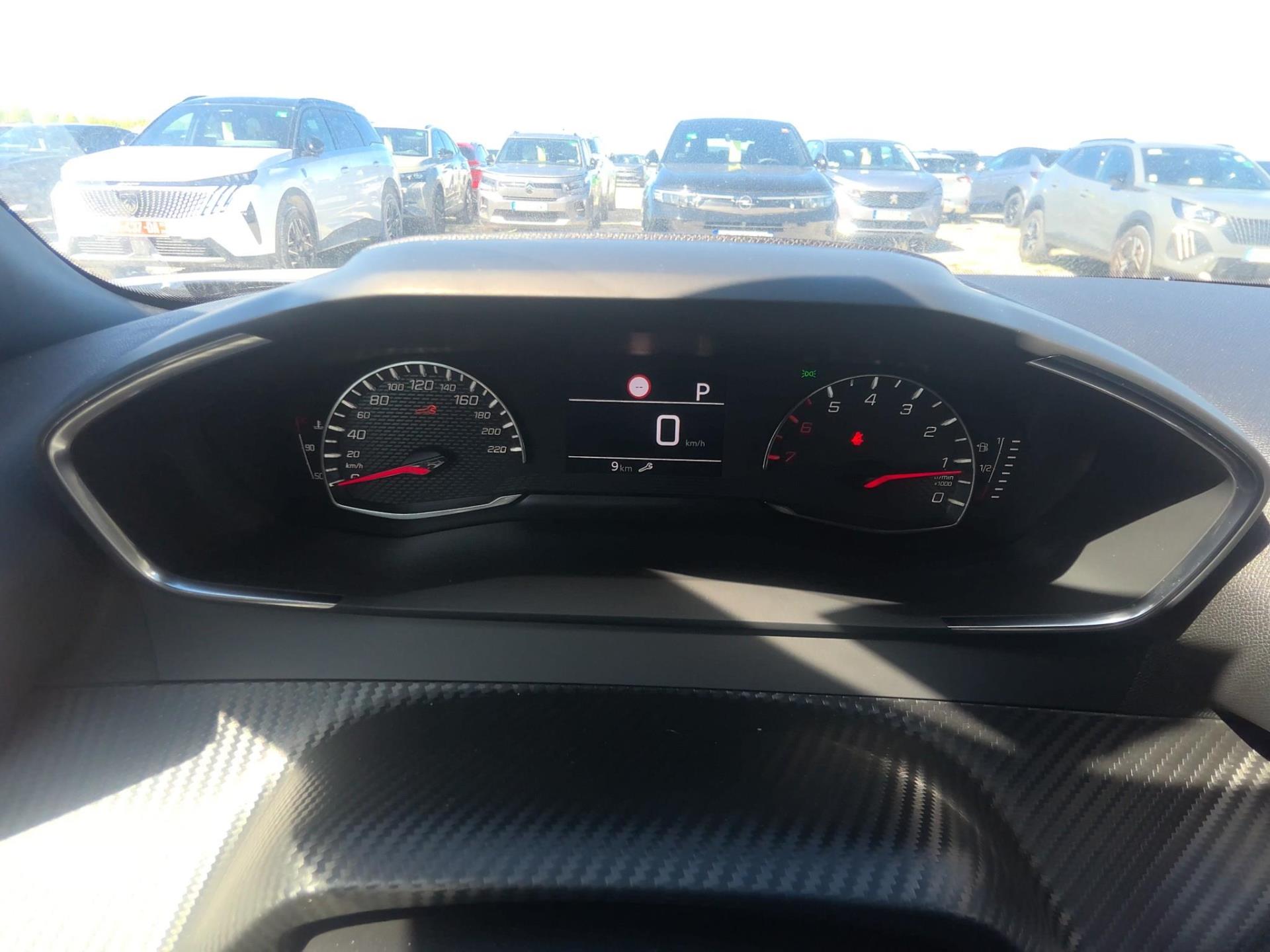 Peugeot 2008 BlueHDi 130 S&S EAT8 Allure 2023