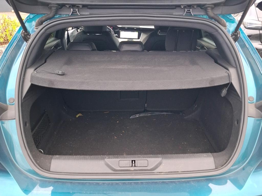 Peugeot 308 Hybrid 136 e-DCS6 GT 2024