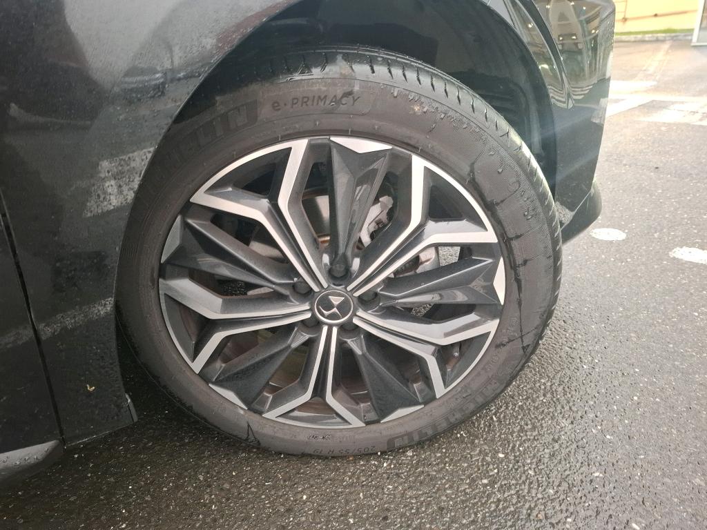 DS DS 4 PureTech 130 EAT8 Etoile - Alcantara 2024
