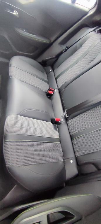 Foto Peugeot 2008 10