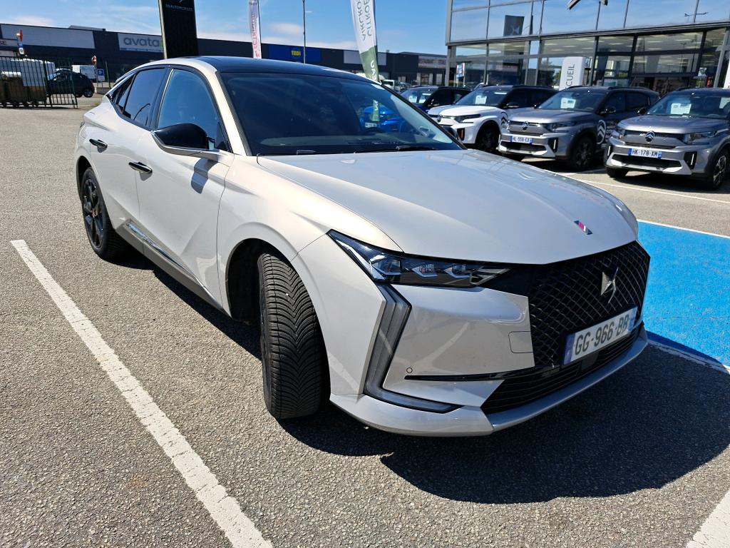 DS DS 4 BlueHDi 130 EAT8 Performance Line+ 2022