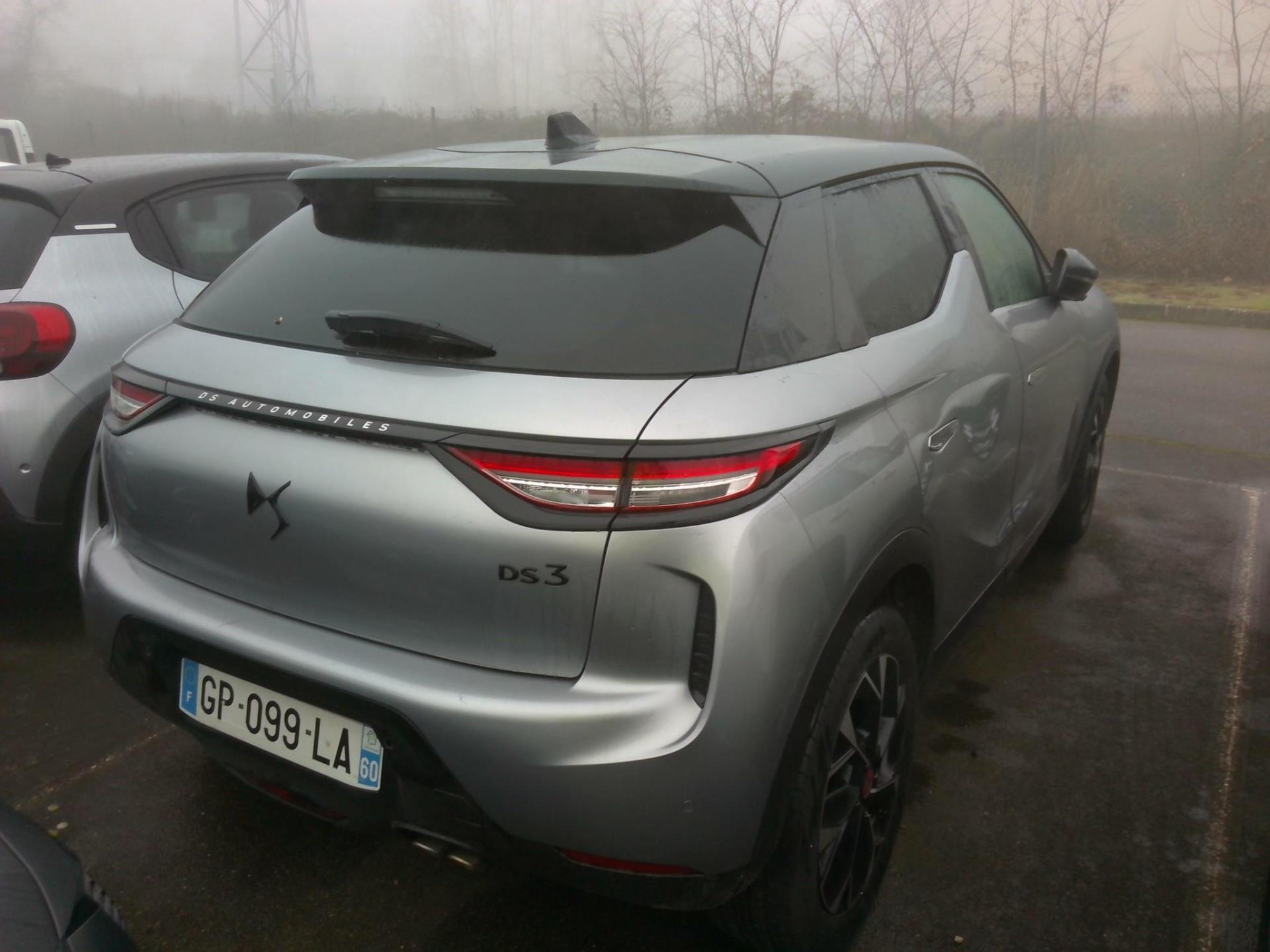 DS DS3 Crossback PureTech 130 EAT8 Performance Line+ 2023