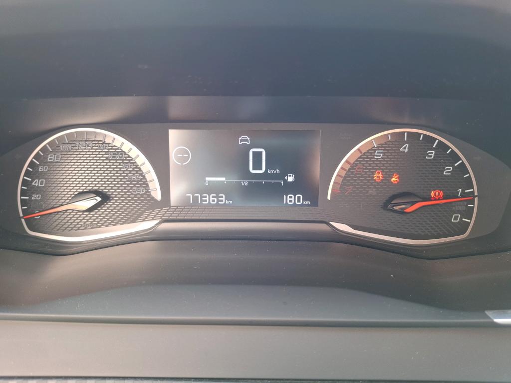 Peugeot 208 BLUEHDI 100 S&S BVM6 PREMIUM PACK 2021