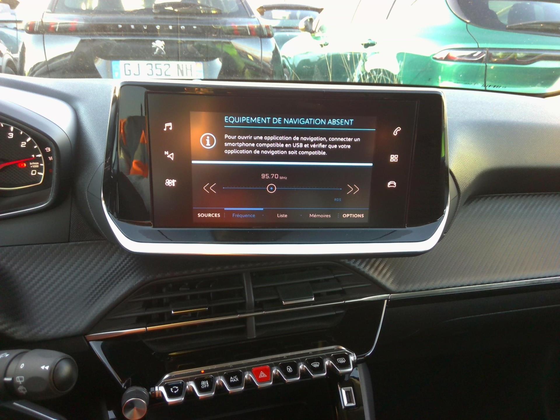 Peugeot 208 PureTech 75 S&S BVM5 Style 2022