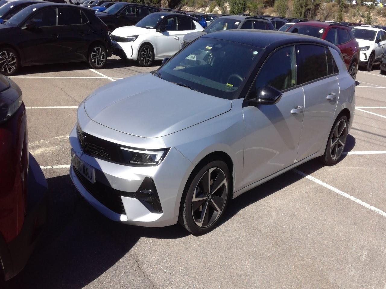 Opel Astra Astra 5P GS 1.2T XHT MT6 S/S 130 CV (96kW)