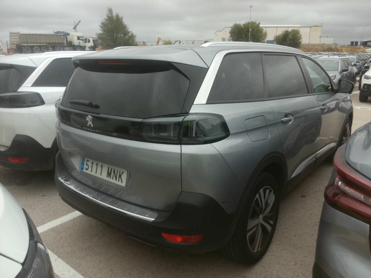 Foto Peugeot 5008 8