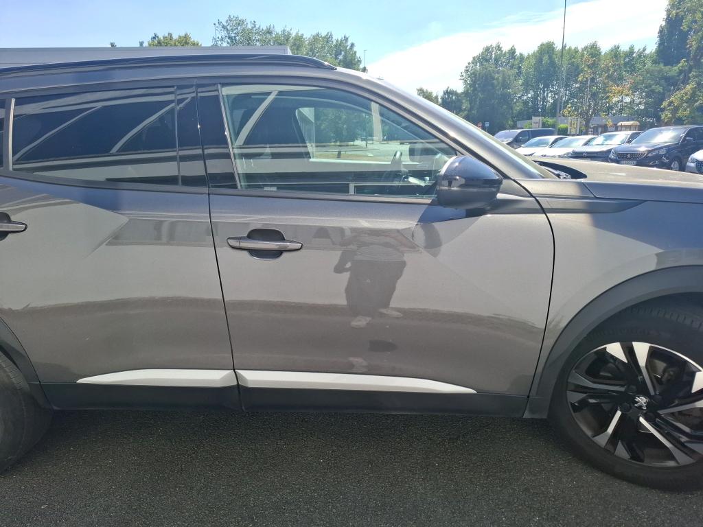Peugeot 2008 BlueHDi 130 S&S EAT8 Allure 2022