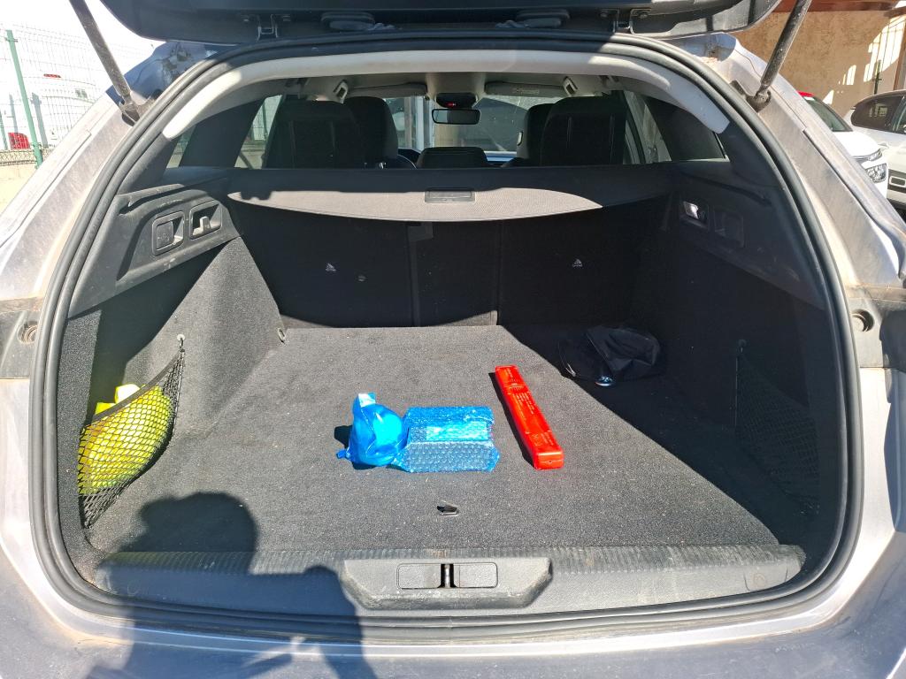 Peugeot 308 SW PHEV 180 e-EAT8 Allure 2023