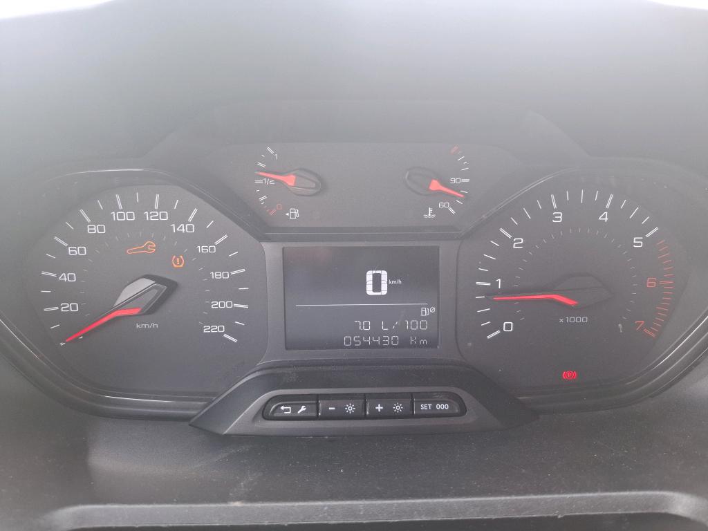 Peugeot PARTNER FOURGON STANDARD 650 KG BLUEHDI 75 BVM5 PREMIUM 2019