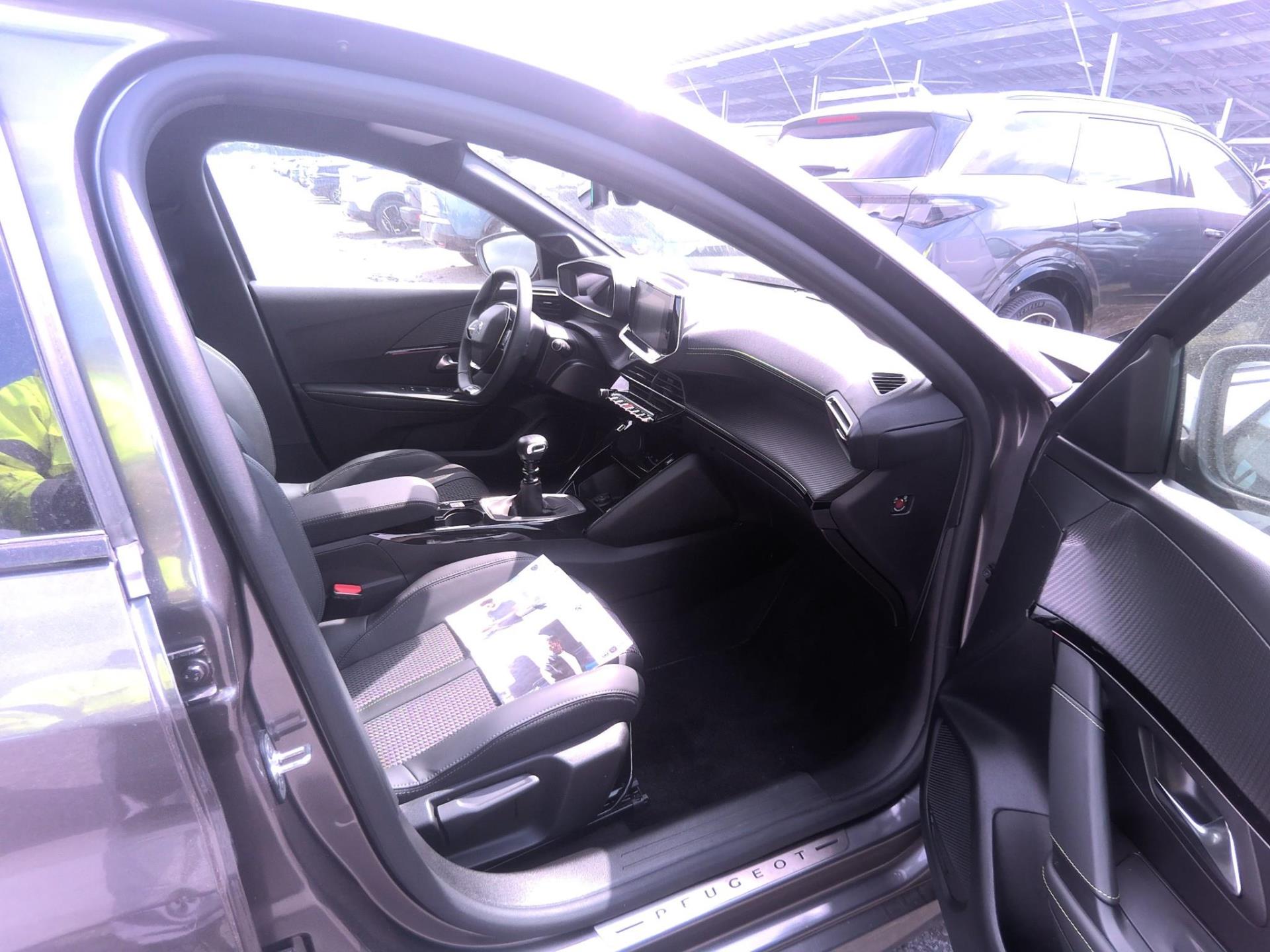 Peugeot 208 PureTech 100 S&S BVM6 GT 2023