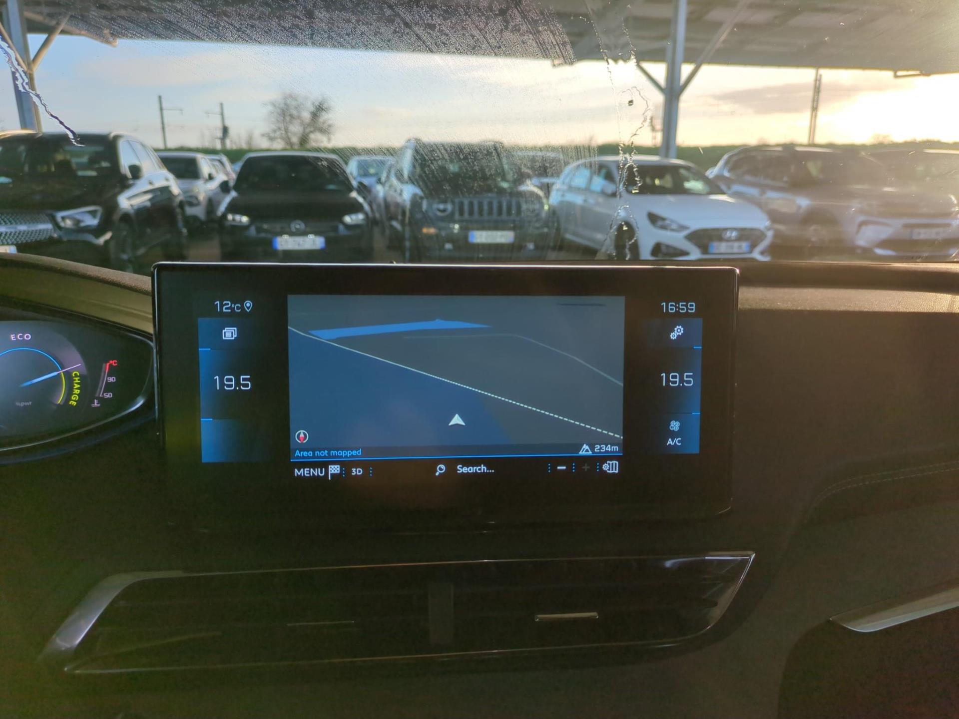 Peugeot 3008 Hybrid 136 e-DCS6 GT 2024