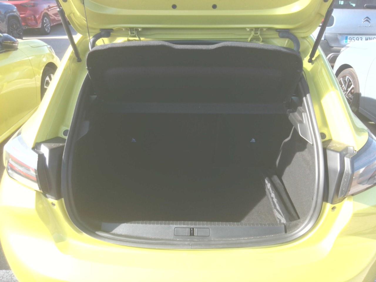Foto Peugeot 208 11