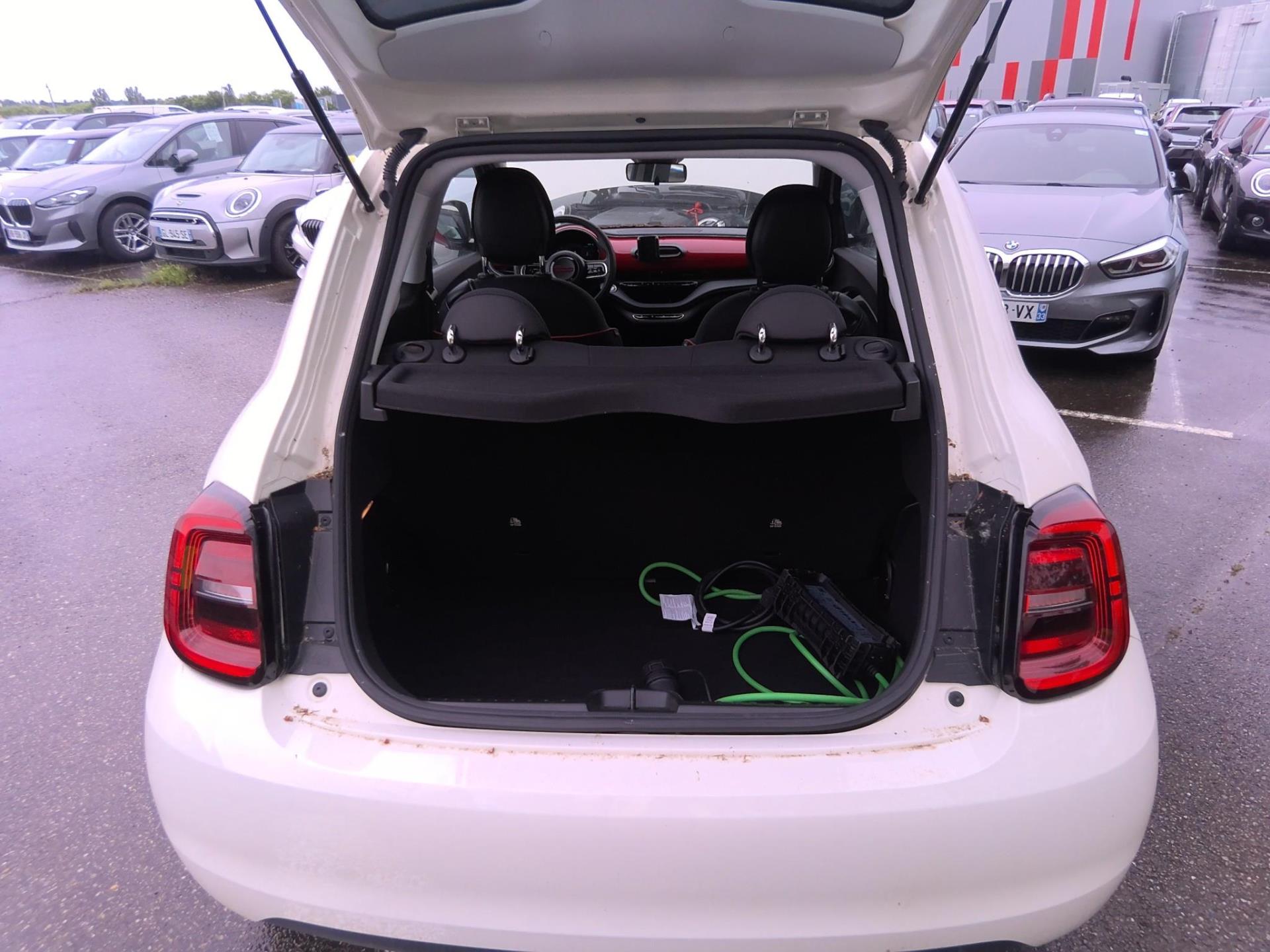 FIAT 500 e 95 ch (RED) 2.0 2023