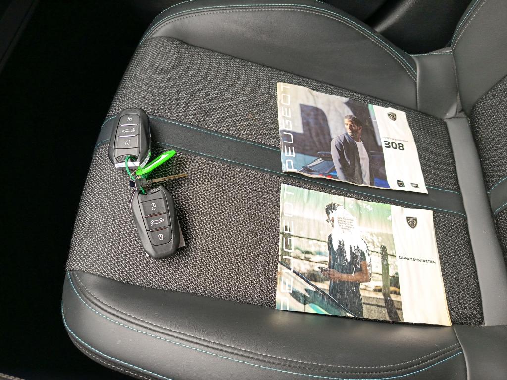 Peugeot 308 SW PHEV 180 e-EAT8 Allure 2022