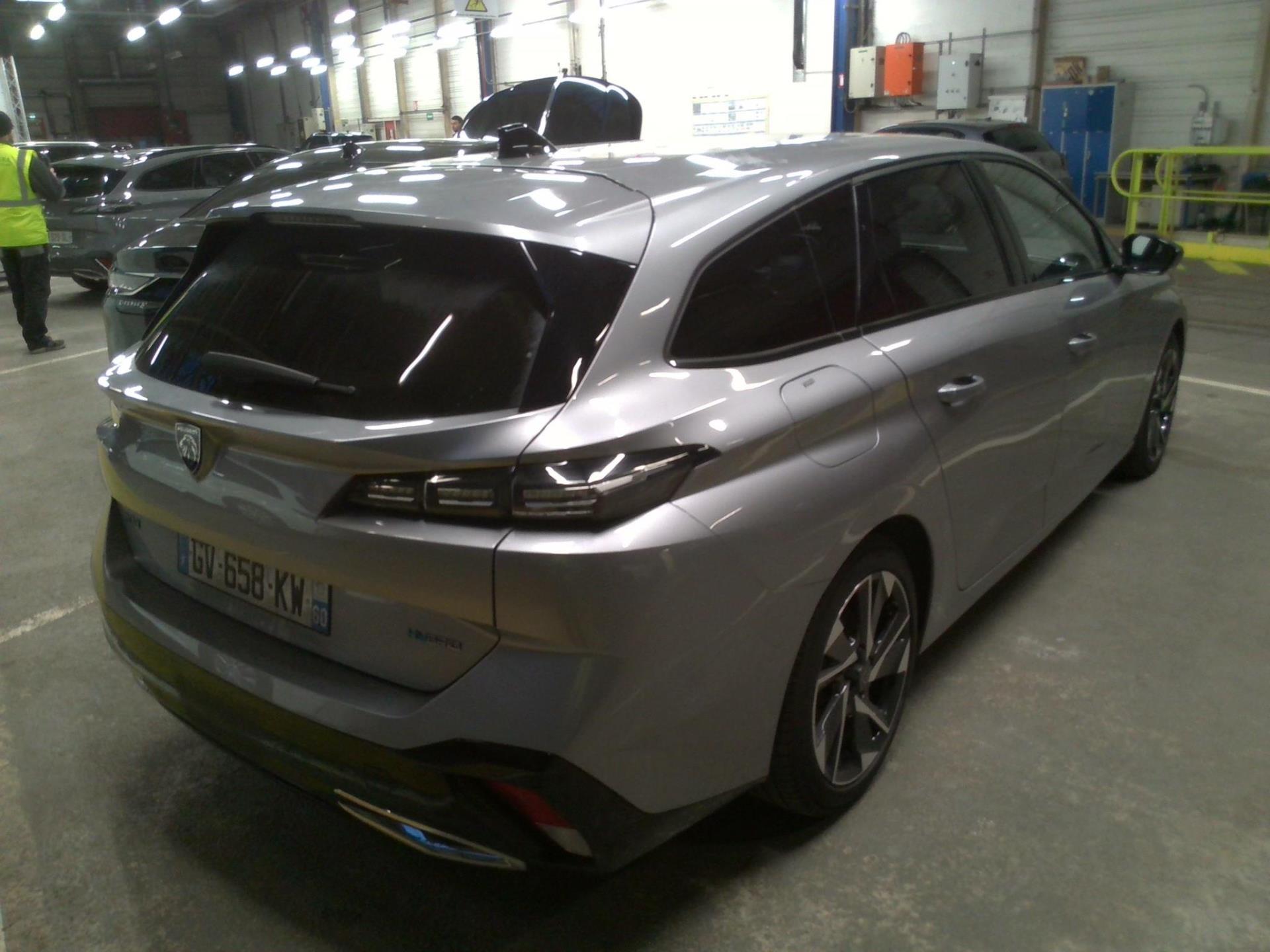 Peugeot 308 SW PHEV 180 e-EAT8 Allure 2024
