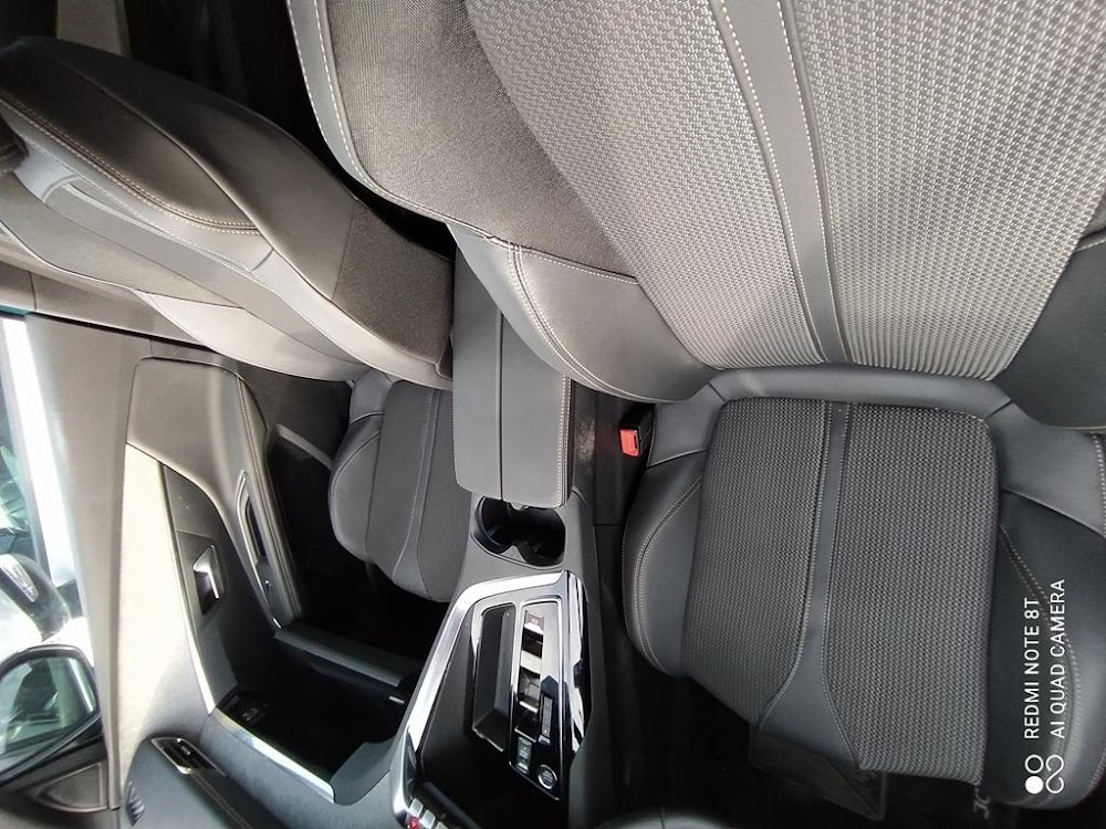 Foto Peugeot 3008 12