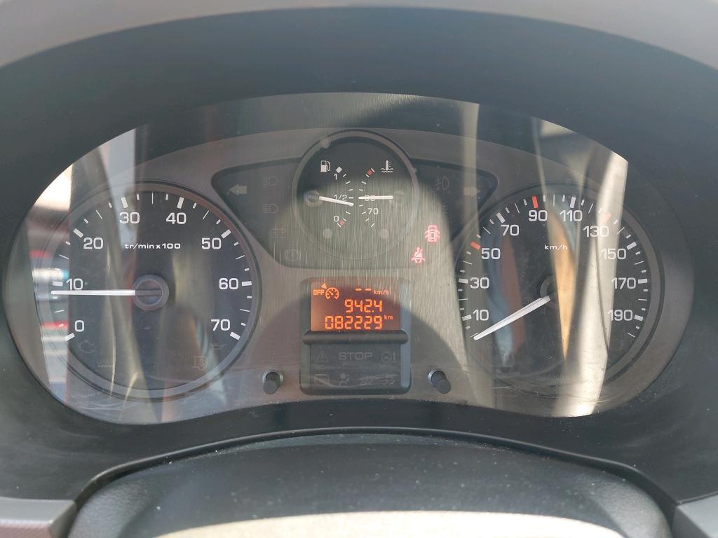 Peugeot PARTNER FOURGON STANDARD 1.6 BLUEHDI 100 BVM5 PREMIUM 2017