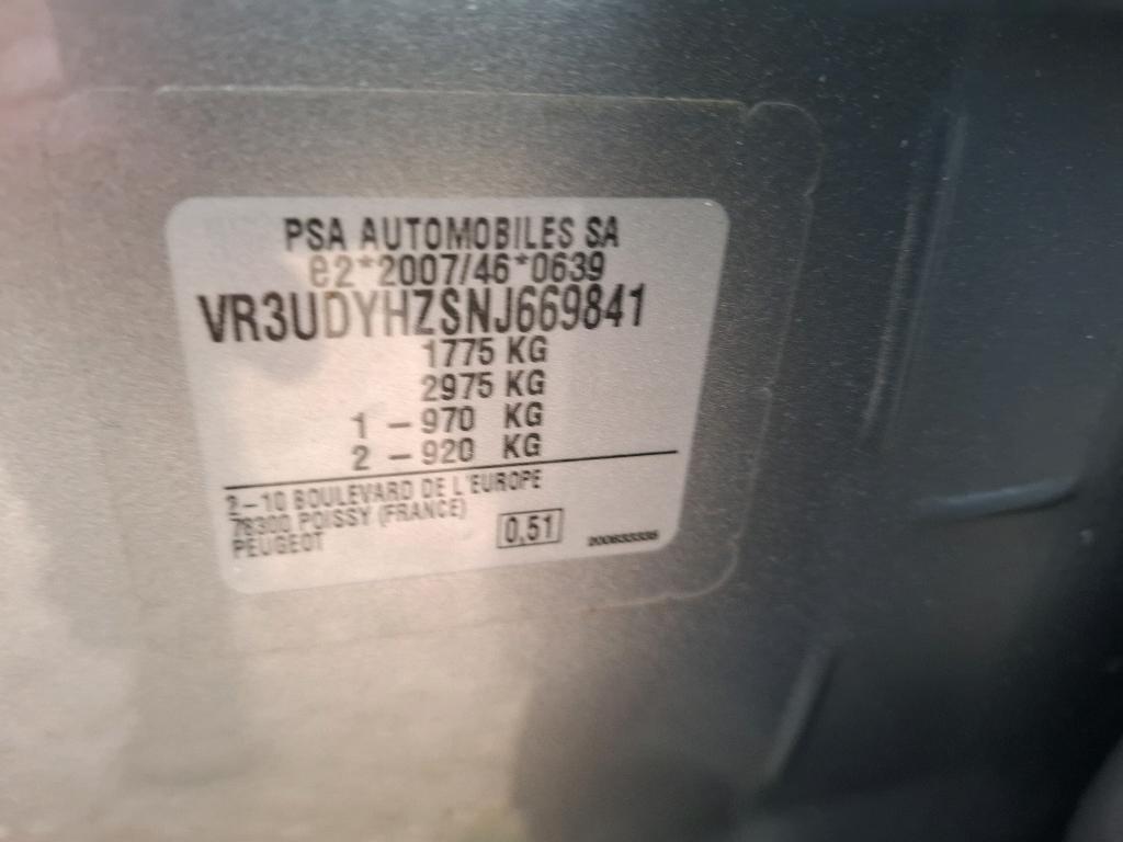 Peugeot 2008 BlueHDi 130 S&S EAT8 Allure 2022