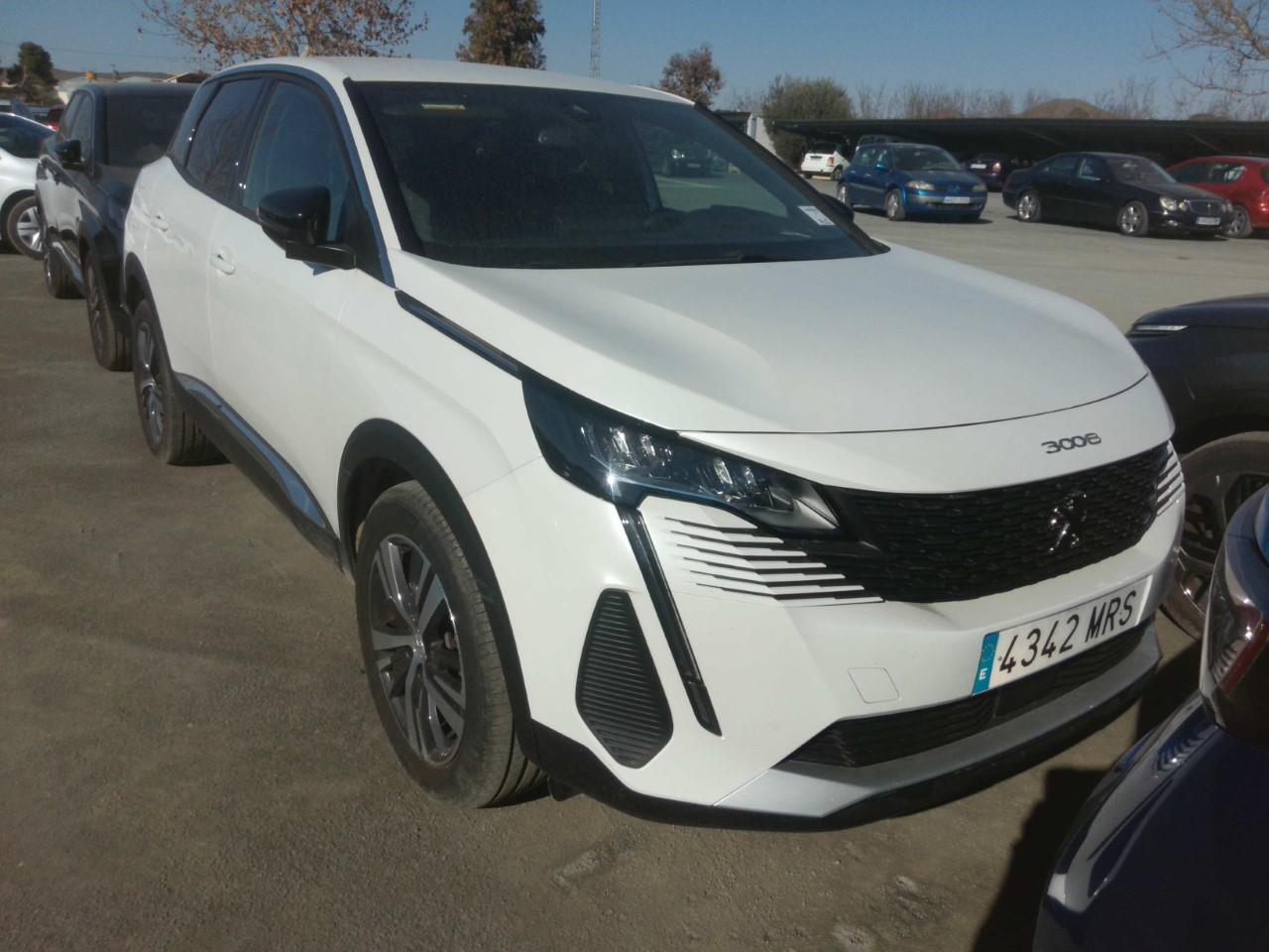 Peugeot 3008 3008 Allure Pack Gasolina 130 S&S 6 Vel. MAN
