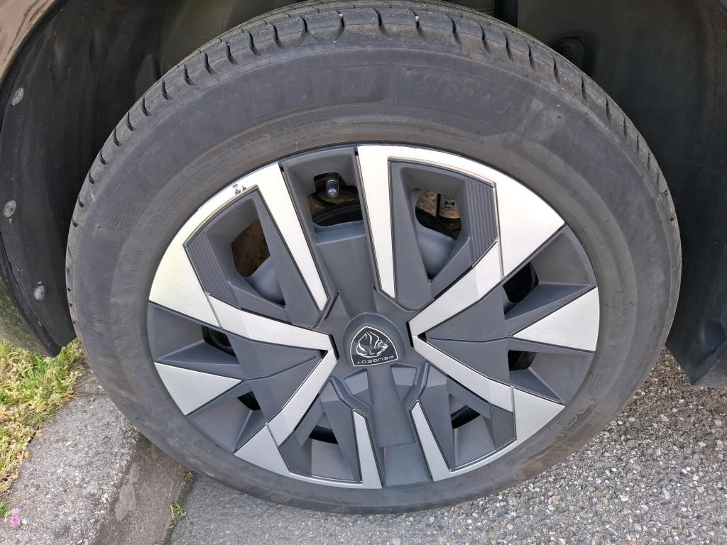 Peugeot 208 PureTech 75 S&S BVM5 Active 2024