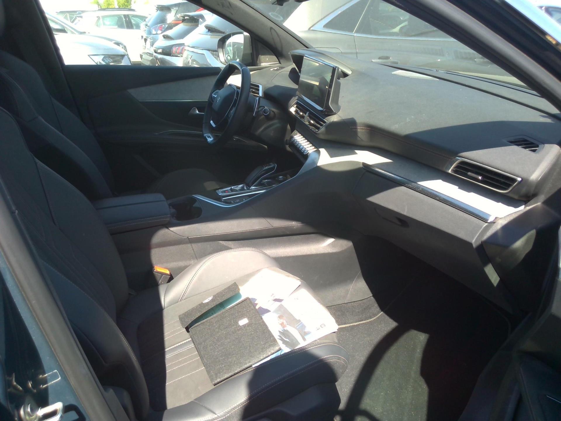 Peugeot 3008 Hybrid 225 e-EAT8 GT Pack 2022