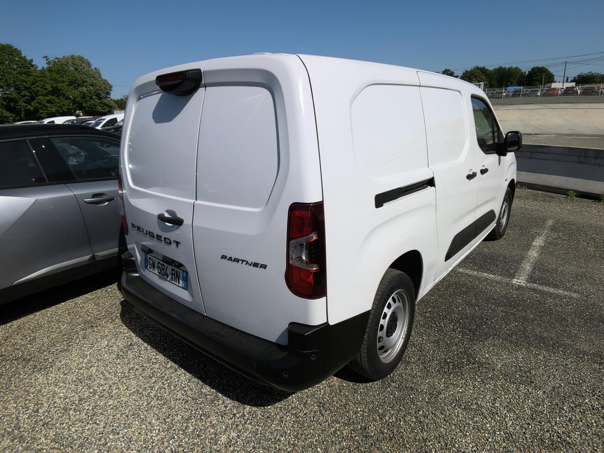 Peugeot PARTNER FOURGON XL 950 KG BLUEHDI 100 S&S BVM6  2024