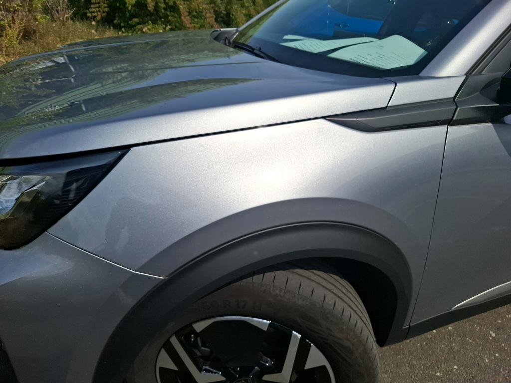 Peugeot 2008 Hybrid 136 e-DCS6 Allure 2024