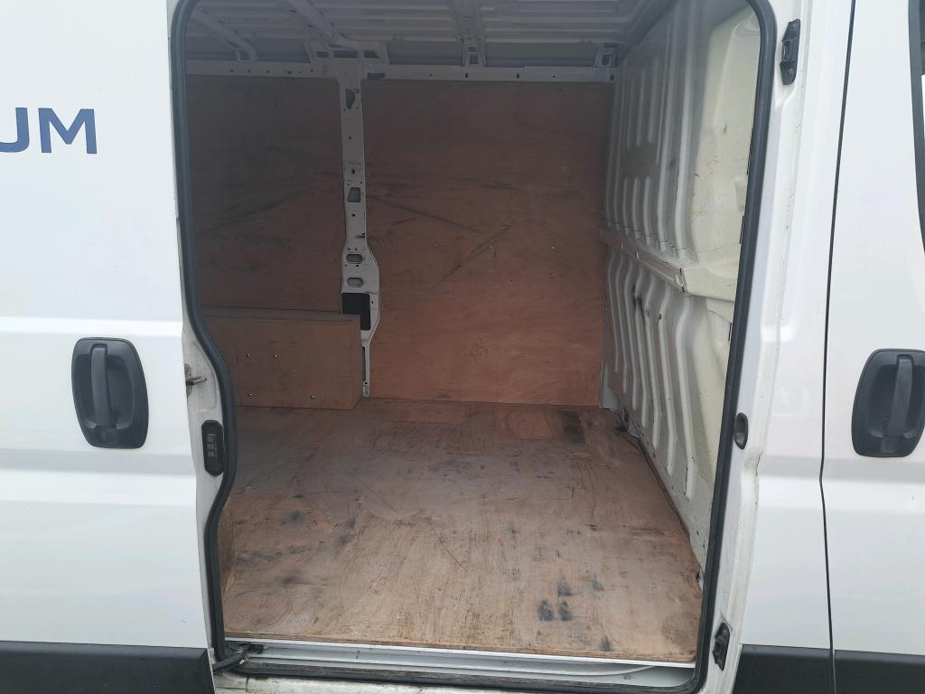 Peugeot BOXER TOLE 330 L1H1 BLUEHDI 130 S&S PREMIUM PACK 2018