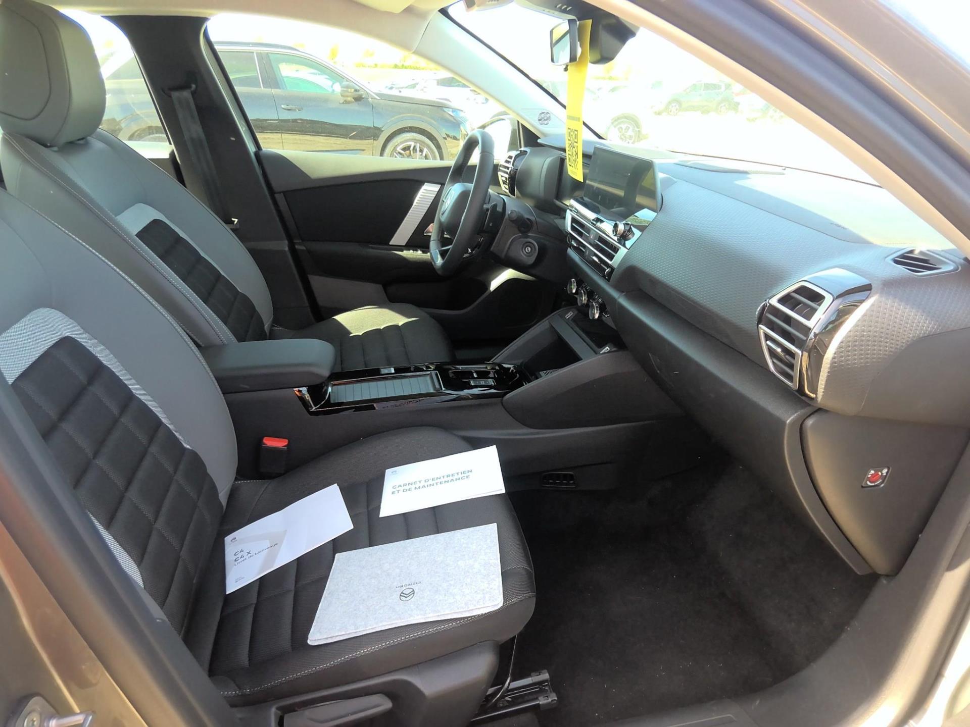 Citroen C4 X Hybride 145 ch e-DCS6 Plus 2025