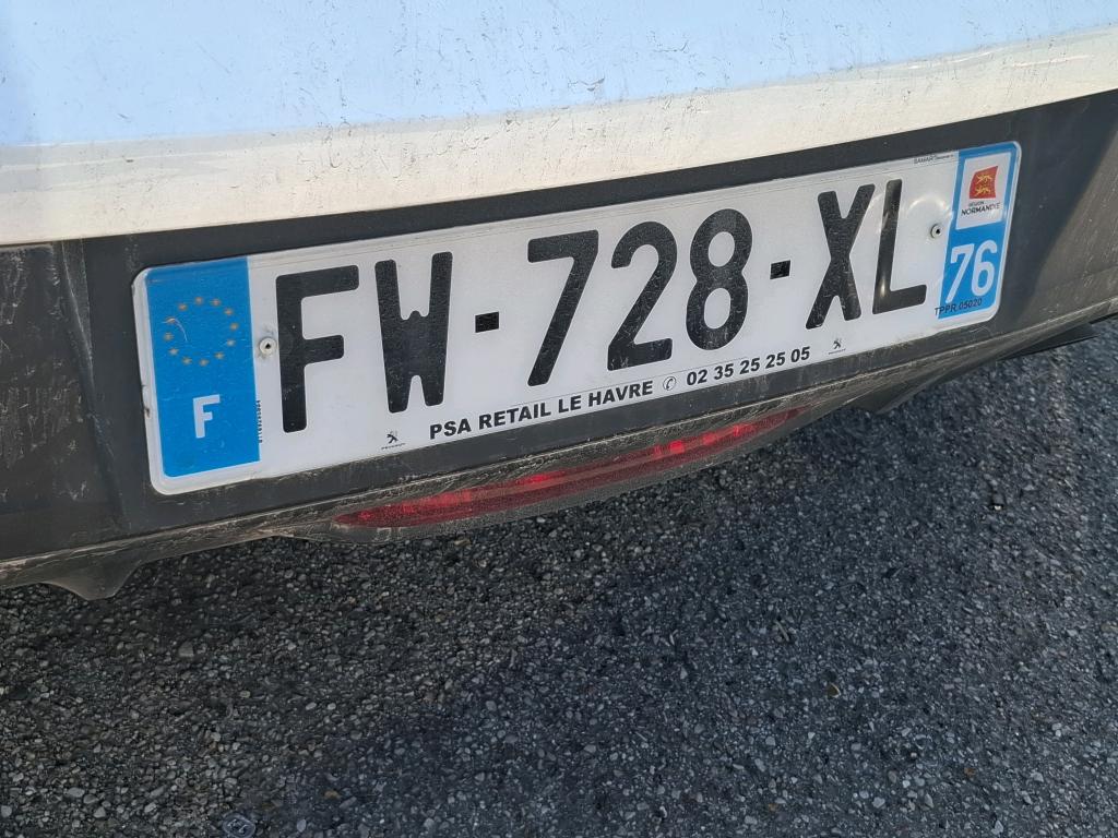 Peugeot 208 BLUEHDI 100 S&S BVM6 PREMIUM PACK 2021
